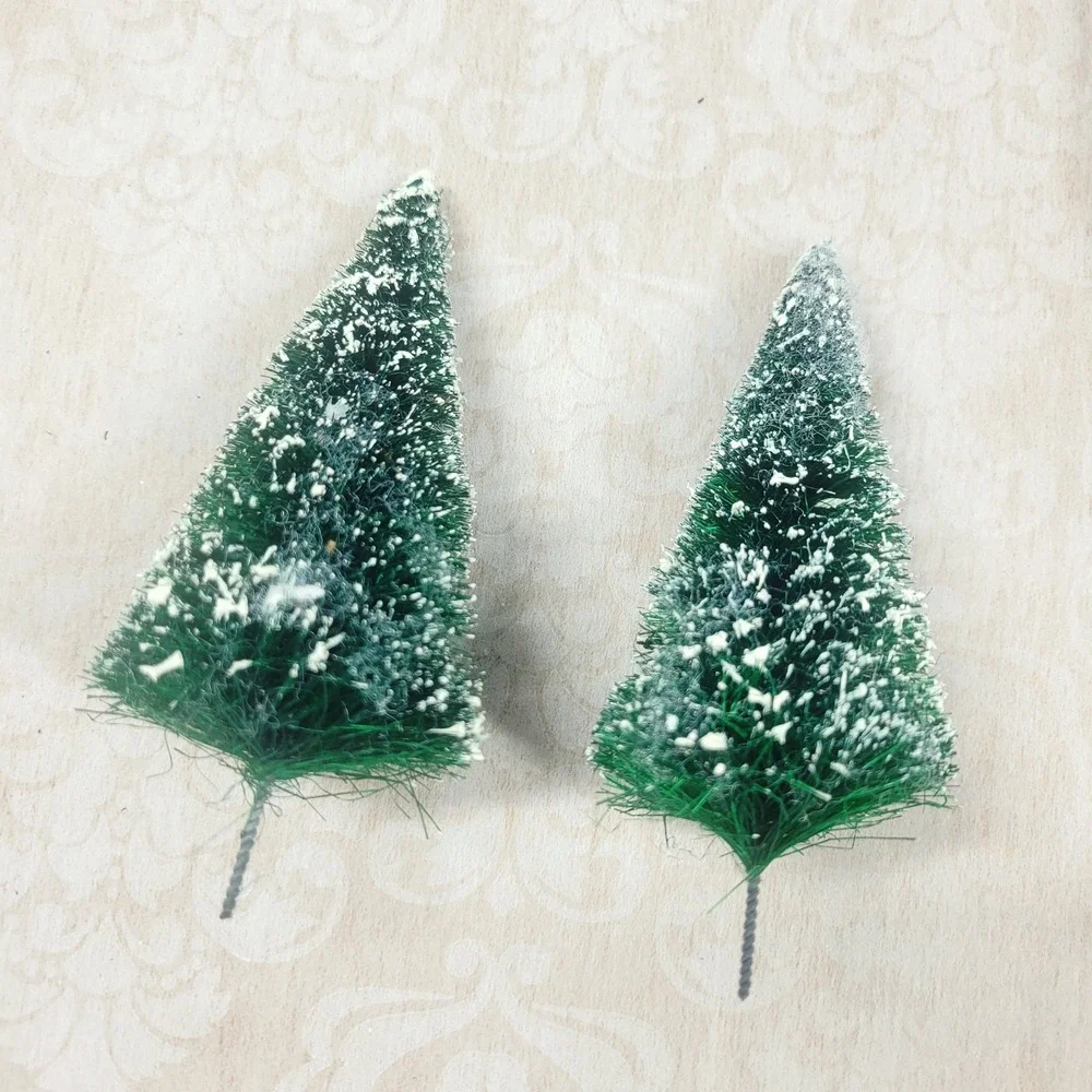 Department 56 Animated Village Skating Pond Replacement Trees Bottle Brush